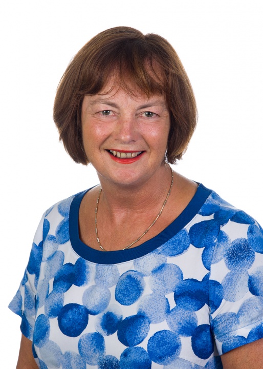 Mrs Linda MacCormack