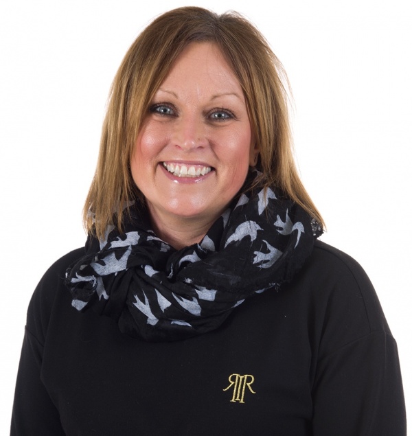 Mrs Joanne Huntley