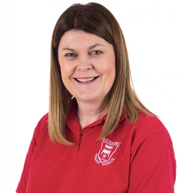 Mrs Julie Beggs
