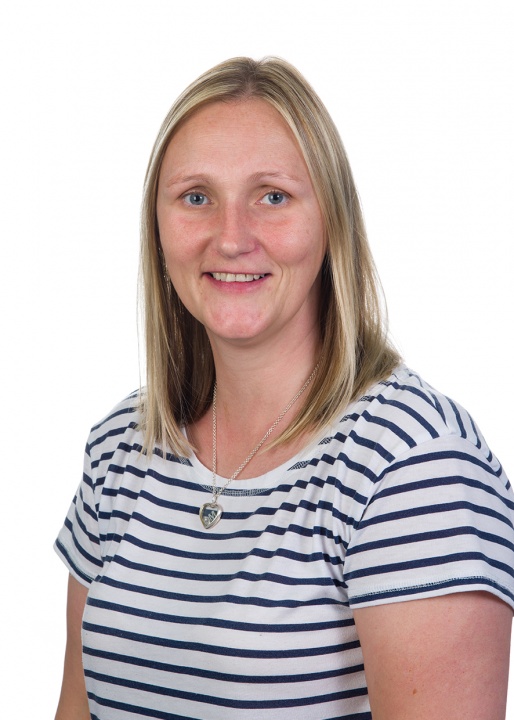 Mrs Linda McConnell